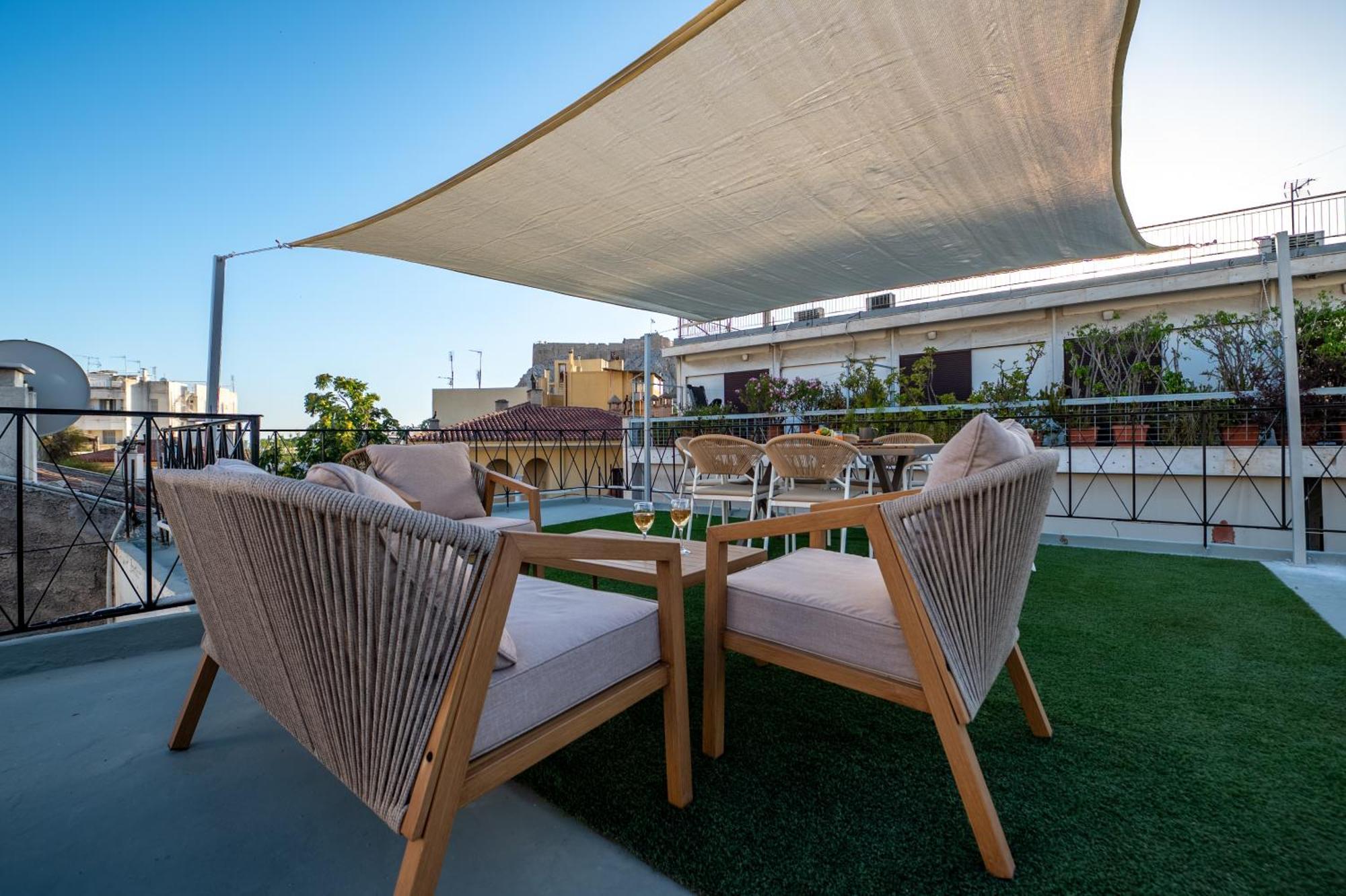 Live Life Plaka Apartment *