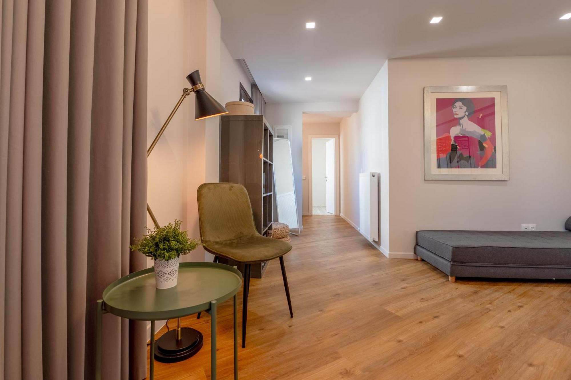 Live Life Plaka Apartment